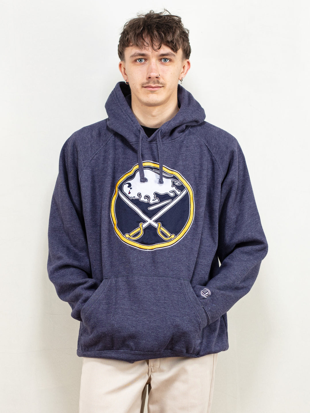 Vintage 00's Men Buffalo Sabres Hoodie in Blue - NorthernGrip