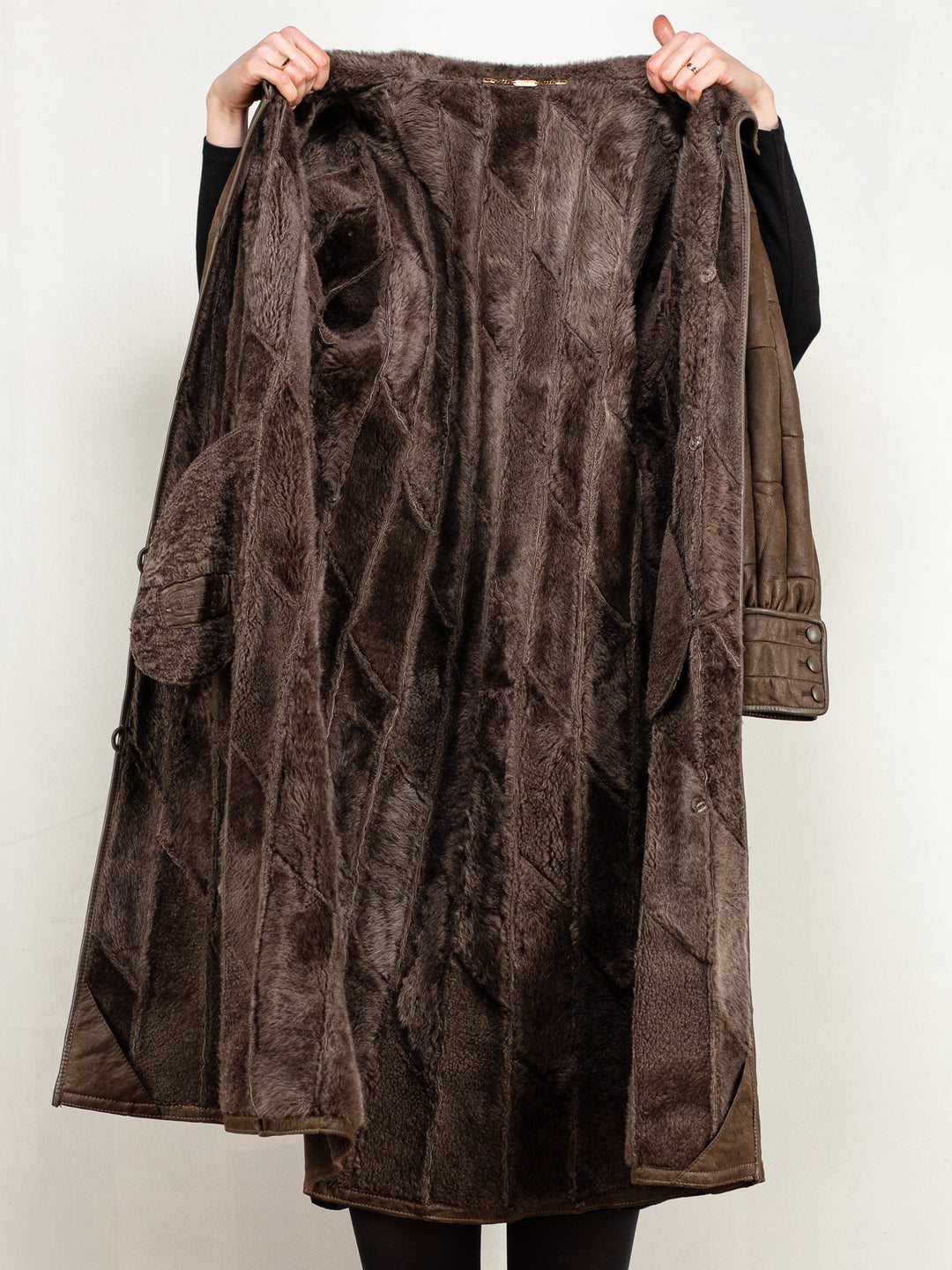 Vintage 80's Women Leather Sheepskin Coat in Brown - NorthernGrip