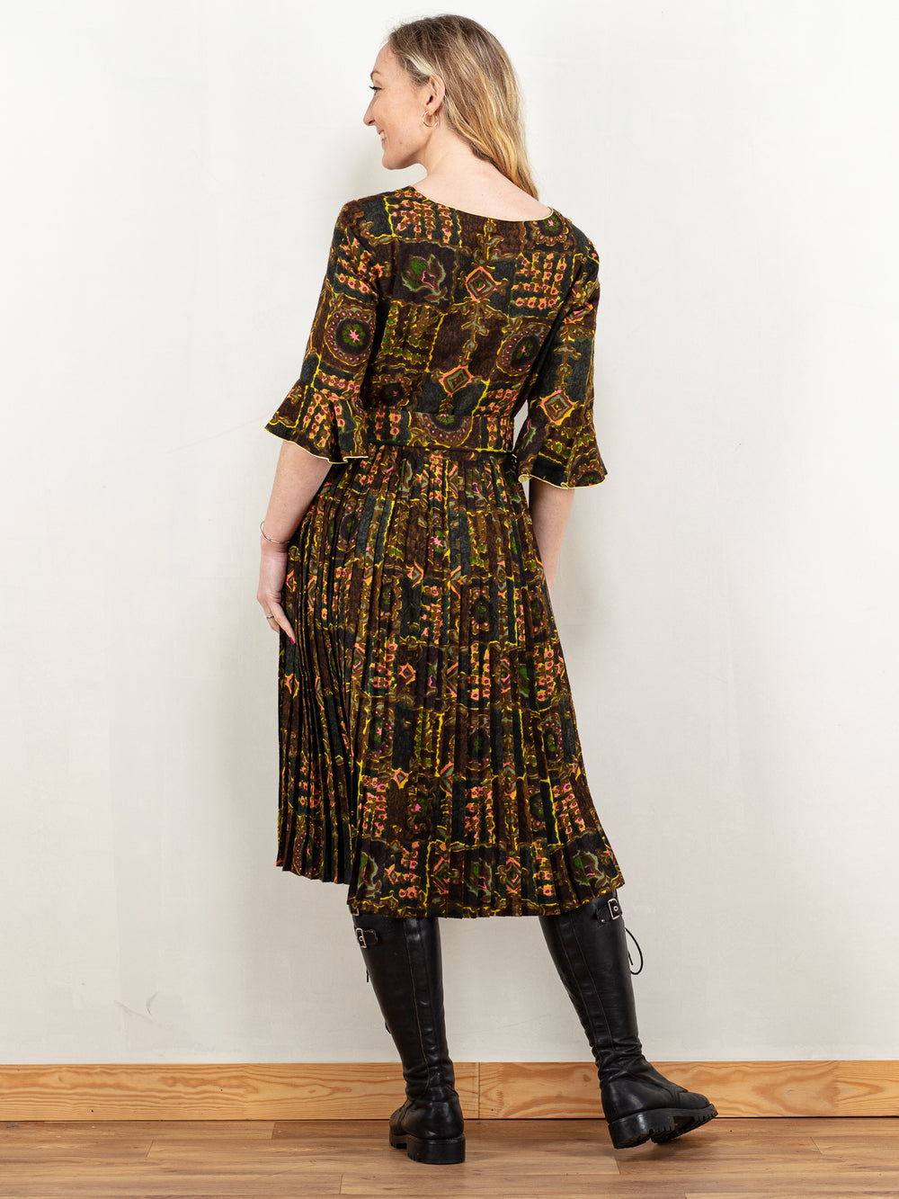 Vintage 50's Women Midi Patterned Dress in Brown and Green - NorthernGrip
