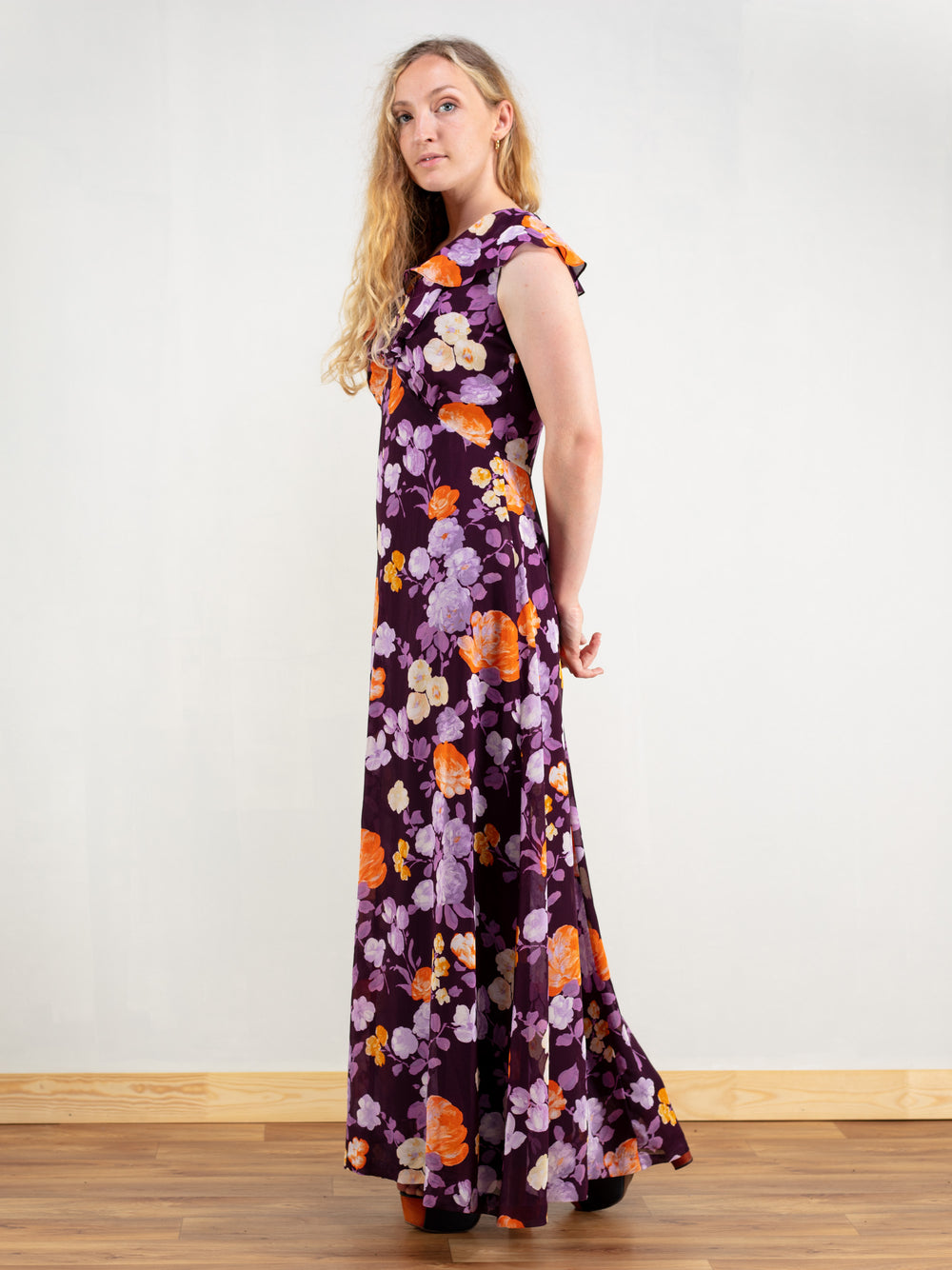 Vintage 70's Women Floral Maxi Dress - NorthernGrip