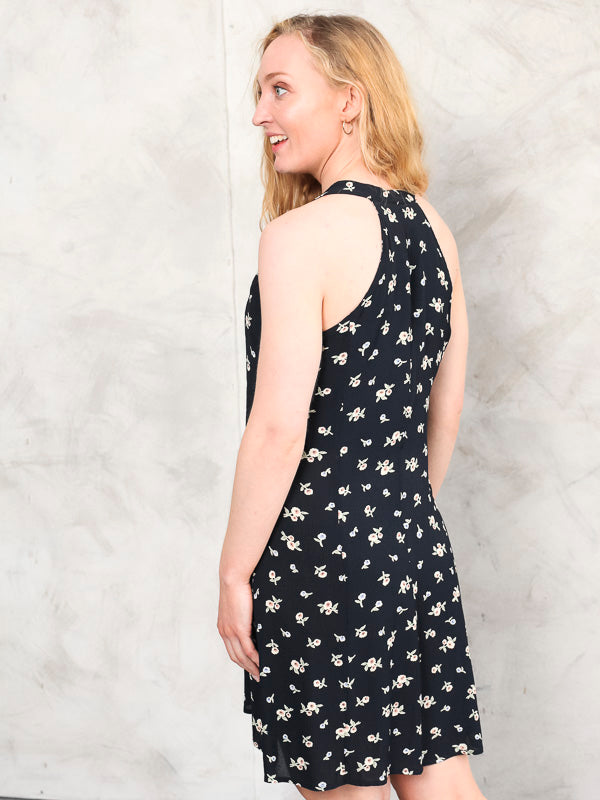 Vintage 90's Women Black Floral Dress - NorthernGrip