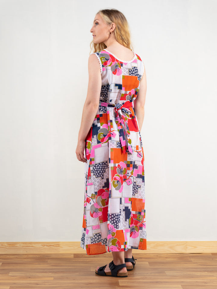 Vintage 70's Women Patterned Maxi Dress - NorthernGrip