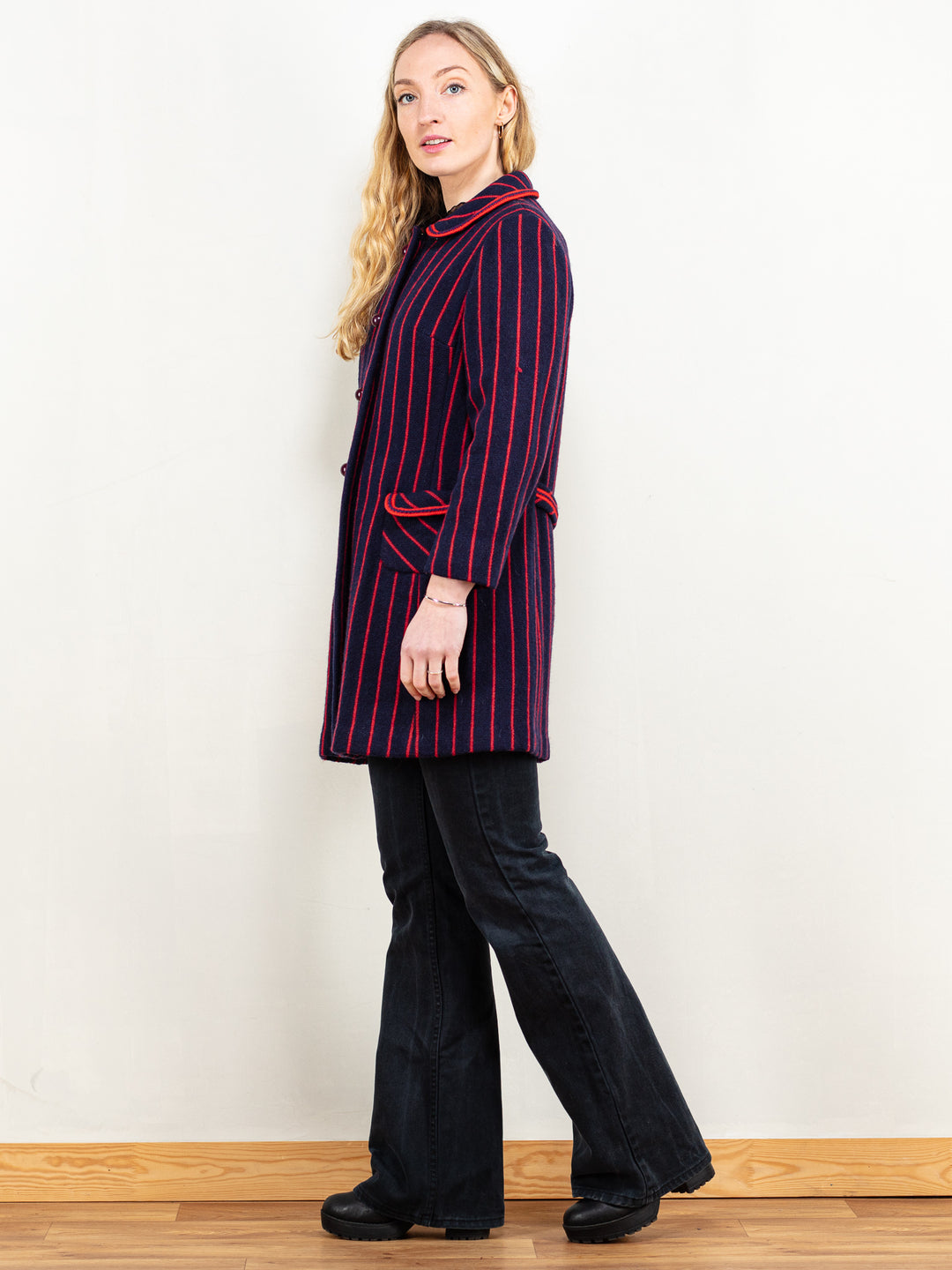 Vintage 60's Women Striped Wool Coat in Blue and Red - NorthernGrip