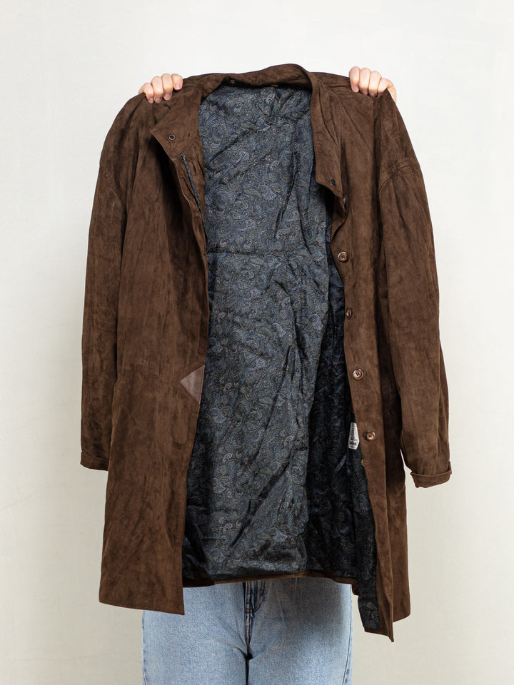 Vintage 90's Women Oversized Suede Coat in Brown - NorthernGrip