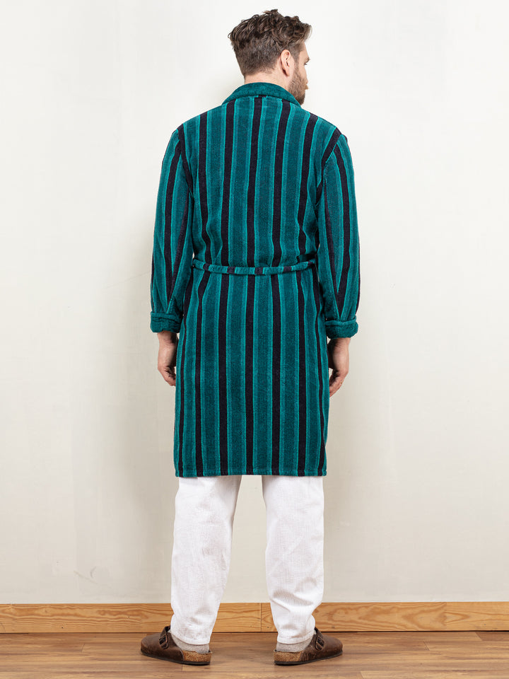 Vintage 70's Men Bathrobe in Green and Black - NorthernGrip