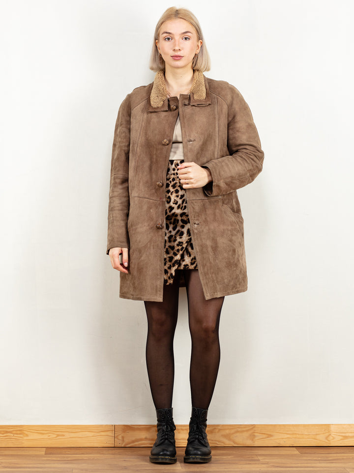 Vintage 80's Women Sheepskin Shearling Coat in Beige - NorthernGrip