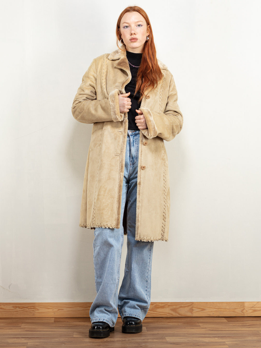 Vintage 90's Women Faux Suede Coat in Beige - NorthernGrip
