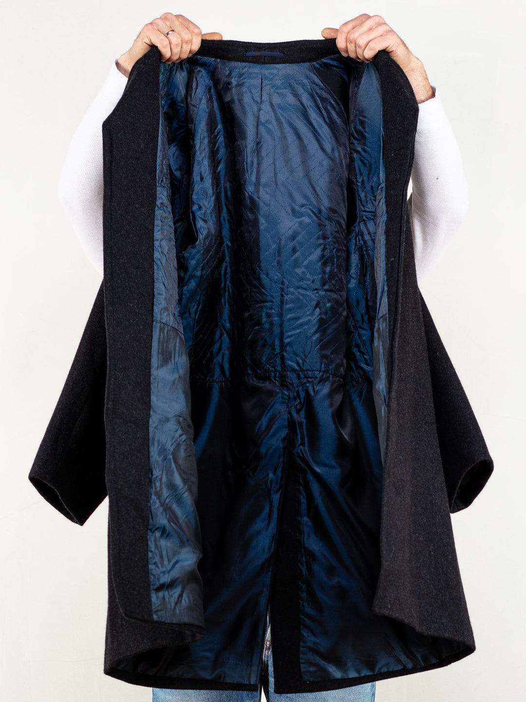 Vintage 70's Men Wool Blend Coat in Dark Grey - NorthernGrip