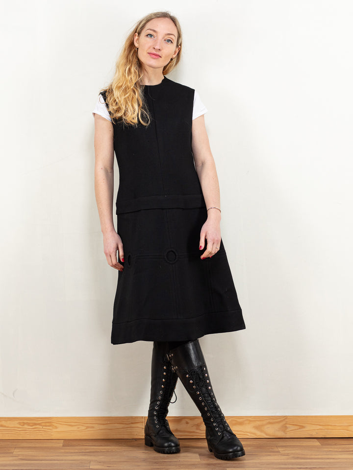 Vintage 60's Women Mod Shift Dress in Black - NorthernGrip