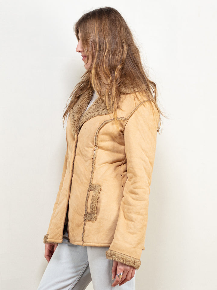 Vintage 90's Women Faux Suede Jacket in Beige - NorthernGrip