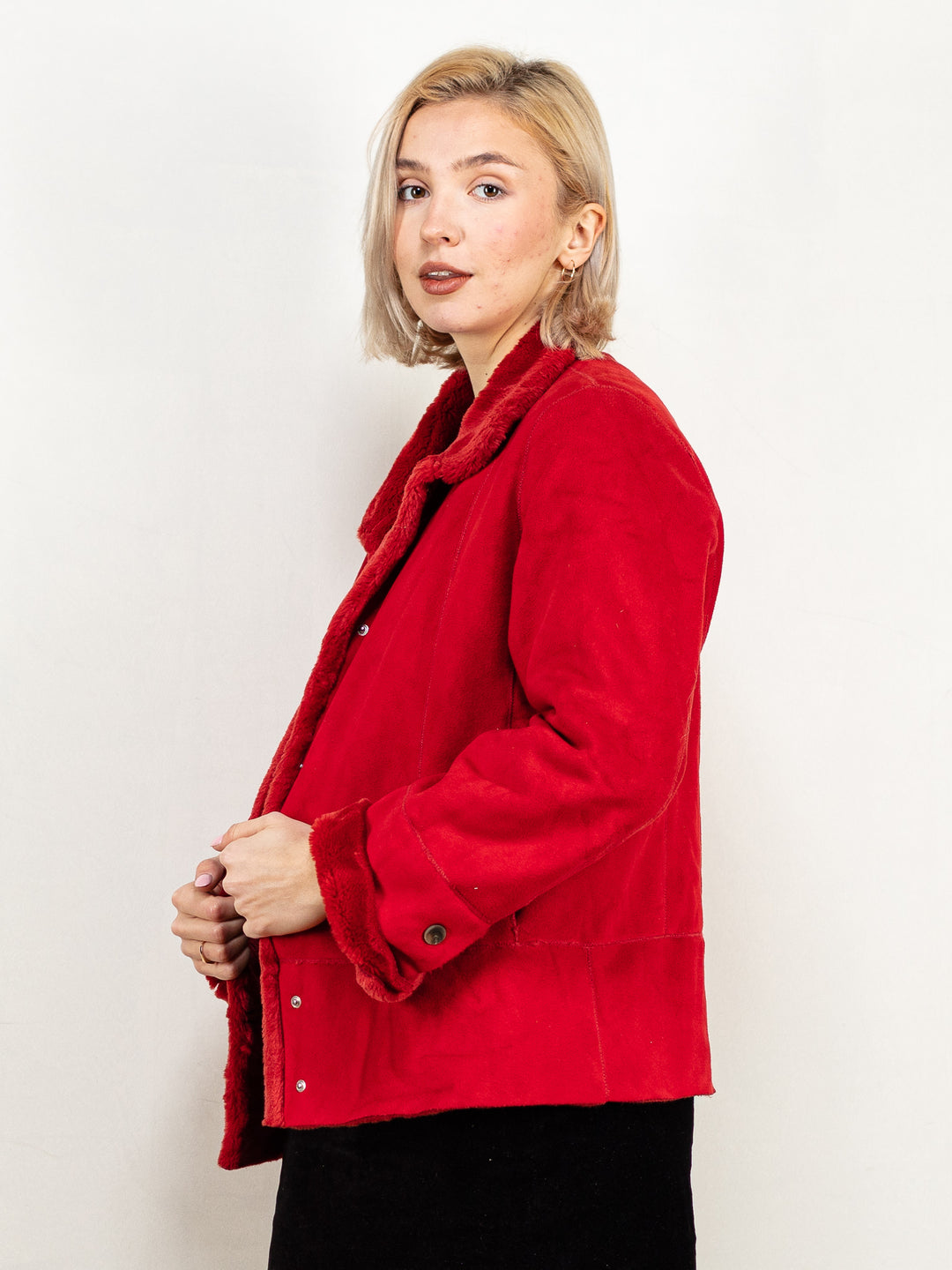 Vintage 90's Women Faux Shearling Jacket in Red - NorthernGrip