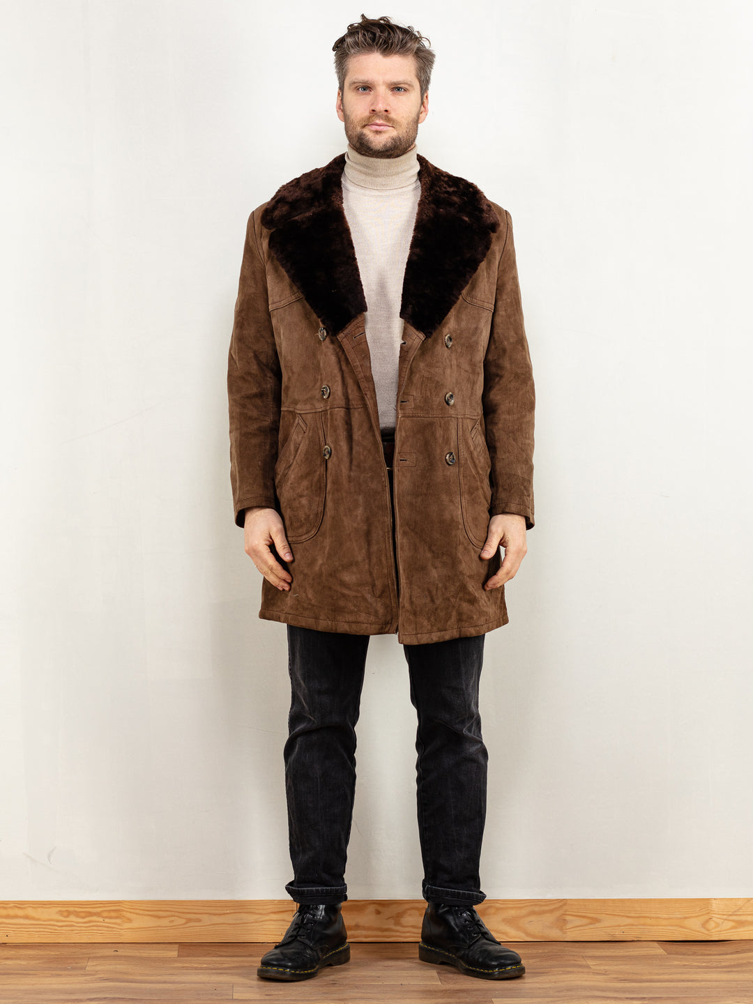 Vintage 70's Men Suede Coat in Brown - NorthernGrip