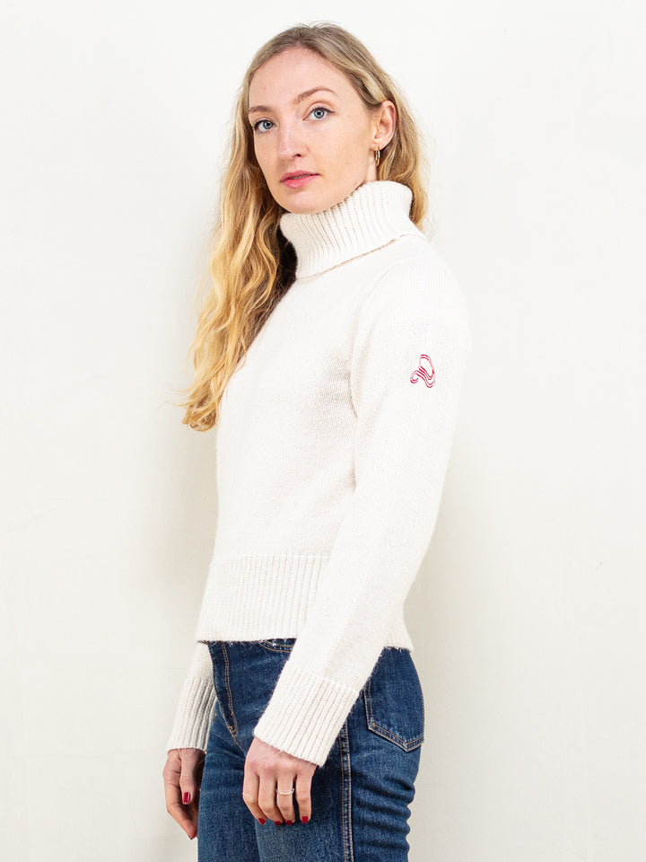 Vintage 90's Women Dickies Turtleneck Sweater in White - NorthernGrip